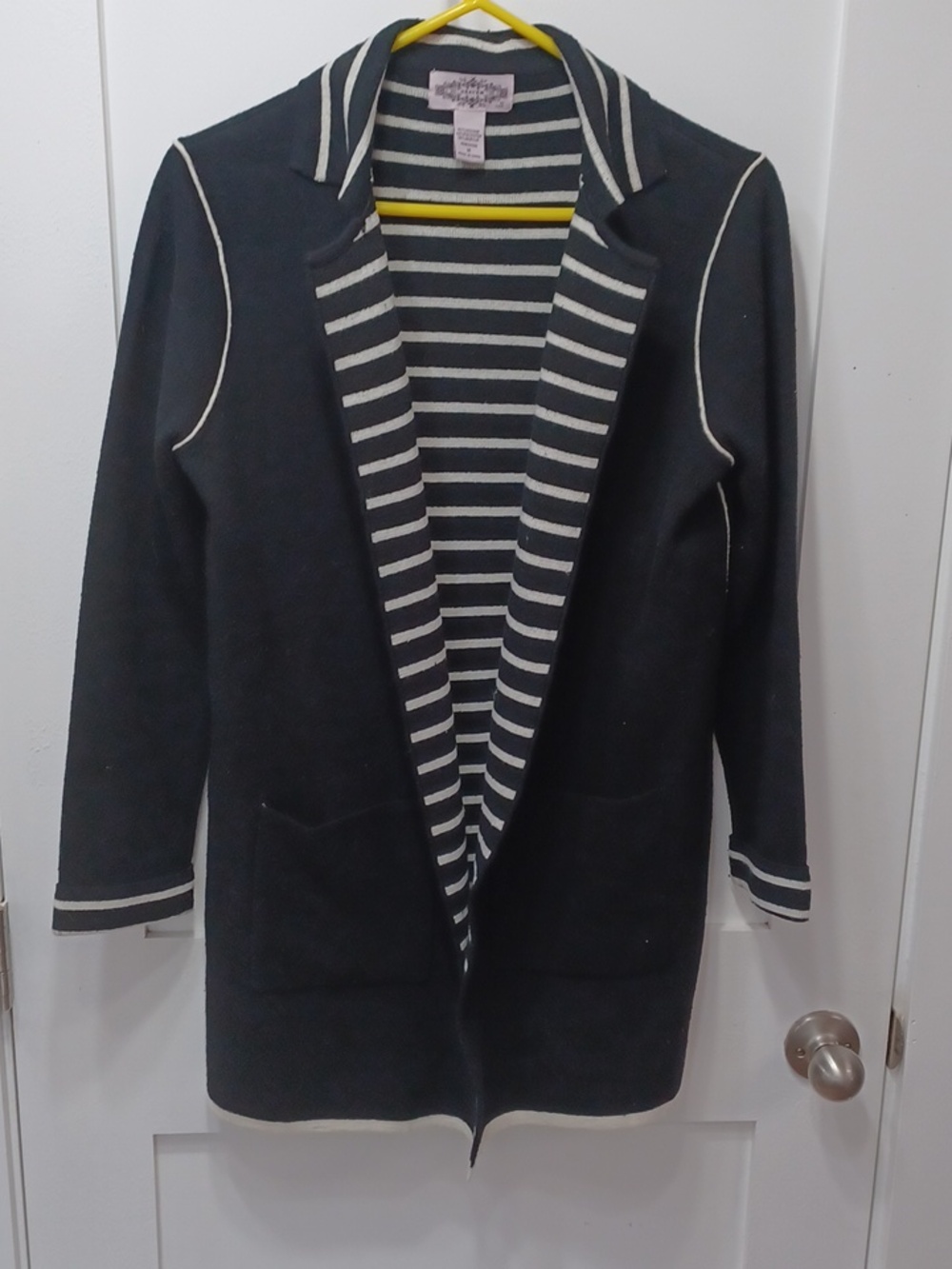 Blazer Style Long Stretchy Knit Sweater Jacket Back Cream Stripes Biz Casual M